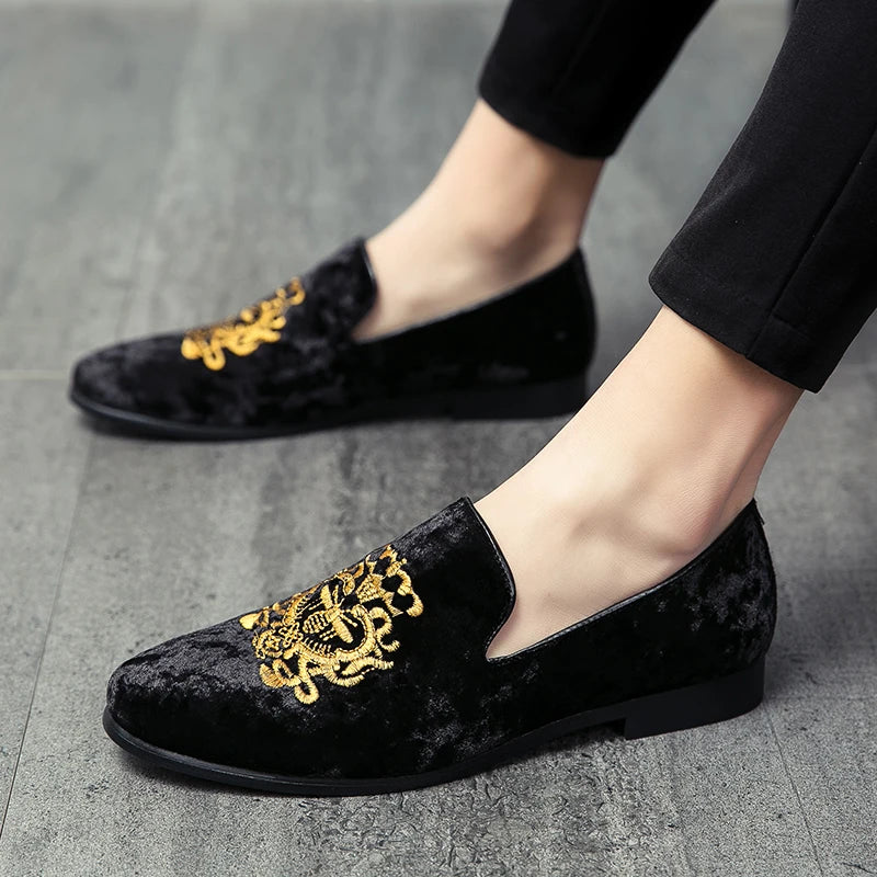 Wedding Dress Shoes Casual Men Loafers New Big Size Lazy Peas shoes Embroidery Moccasins Shoes Suede Leather shoes - Beri Collection