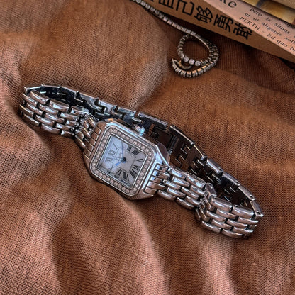 Women's Waterproof Watch With Inlaid Rhinestone - Beri Collection 